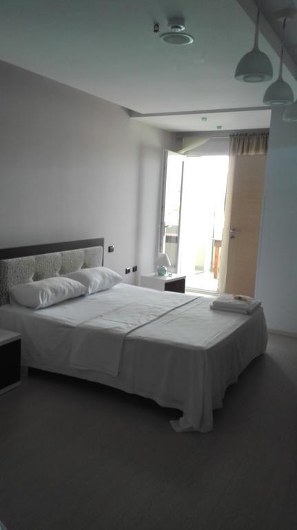 Hotel Albion ดูร์เรส ภายนอก รูปภาพ