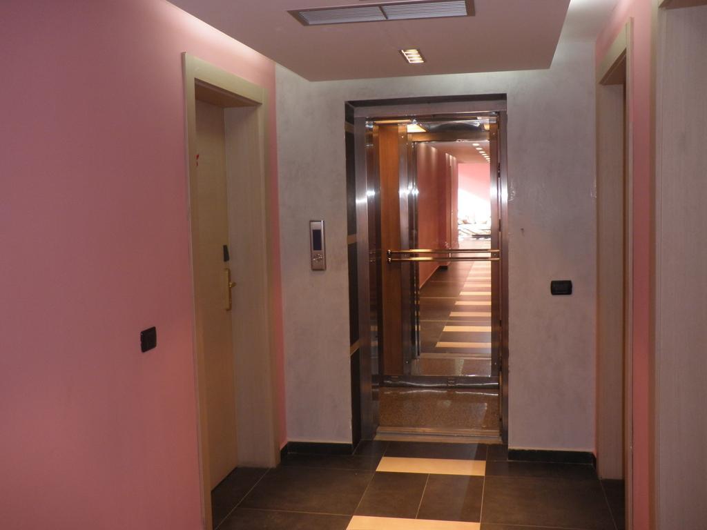 Hotel Albion ดูร์เรส ภายนอก รูปภาพ