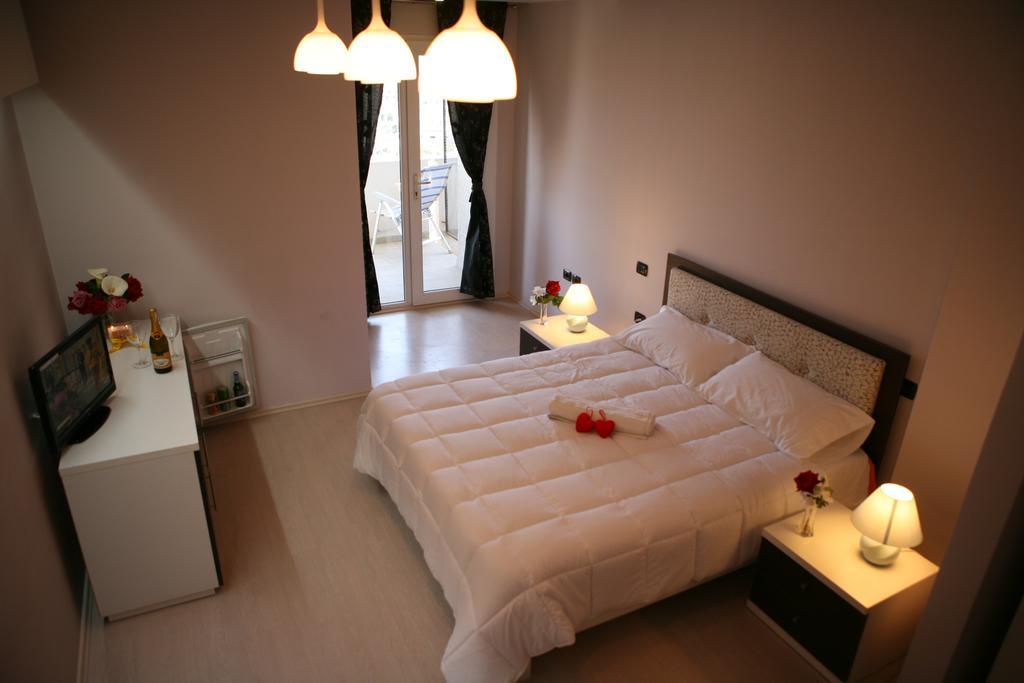 Hotel Albion ดูร์เรส ภายนอก รูปภาพ